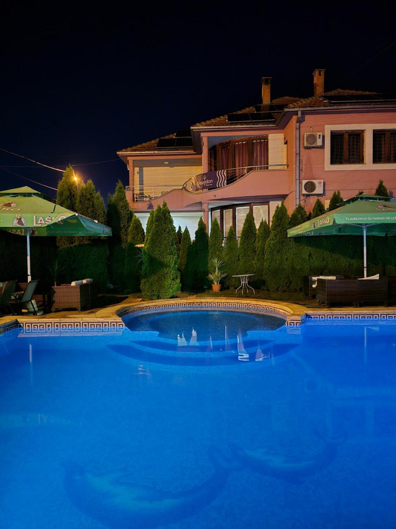 Poseidon Apartment Ниш Экстерьер фото
